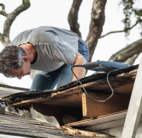 Should I Repair or Replace My Roof in Orlando